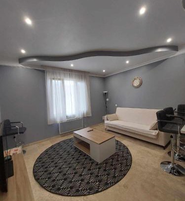 Tarascon Apartment | Cozy Apartment with Terrace - Pet & Child Friendly Stay