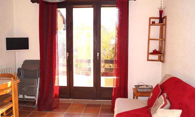 Barcelonnette Apartment | Cozy T2 with Garden and Valley Views in Barcelonnette