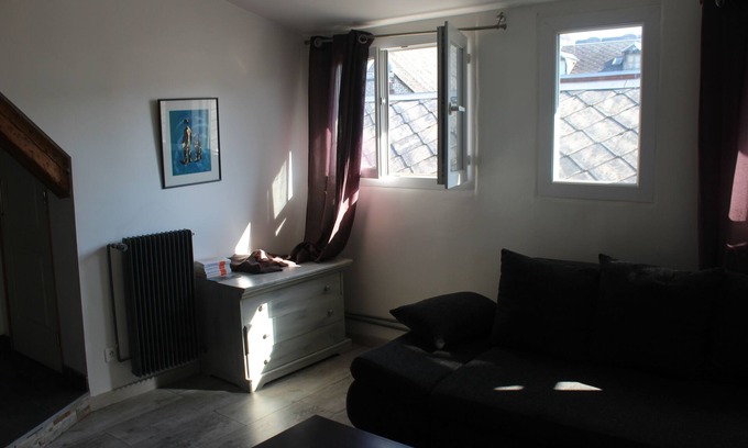 Rouen House | Bright Apartment in the Heart of Rive Droite