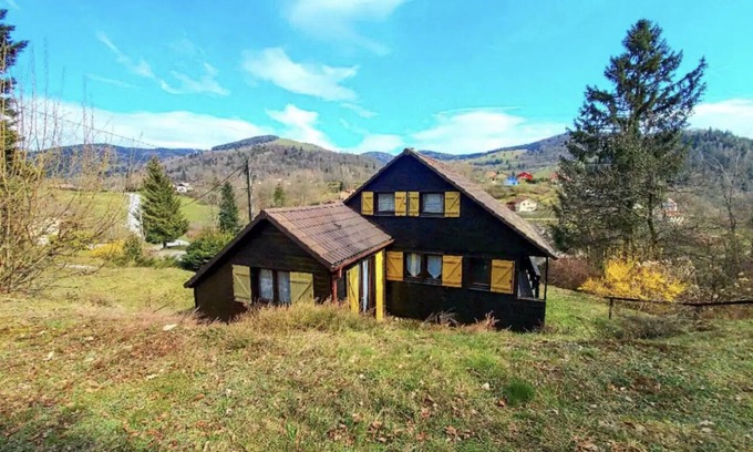 Le Menil Ski Chalet | Rustic Chalet Near La Bresse - Family & Pet Friendly Stay