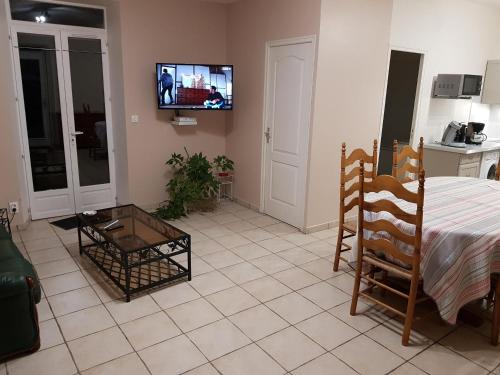 Lorcy Apartment | Family-Friendly Stay at Chez Pascal with Pet Amenities