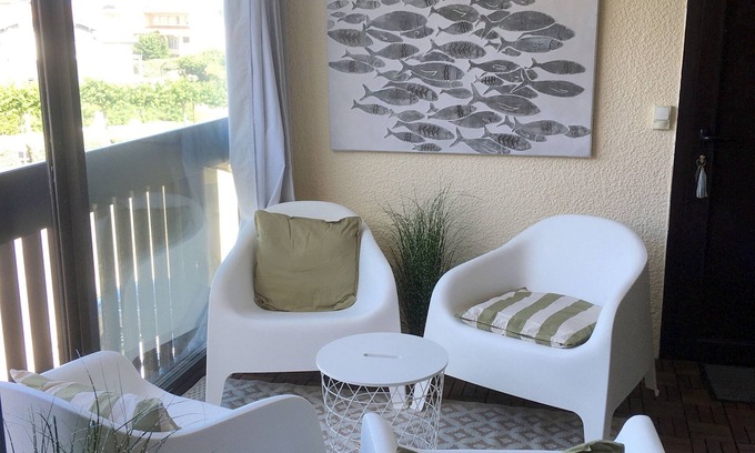 Vieux-Boucau-les-Bains Apartment | Idyllic Apartment Steps from Lake and Beach with Spa Access