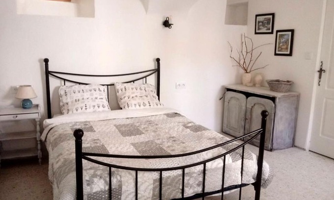 Saint-Laurent-le-Minier Apartment | Elegant Studio in the Historic Town Hall - Guest Rated 8.6