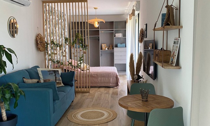 Villanova Apartment | Cozy Studio with Private Pool and Ocean View Getaway