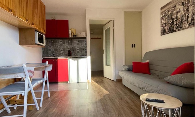 Pra Loup Apartment | Cozy Studio Pra-Loup for 4 - Perfect for Family Getaways