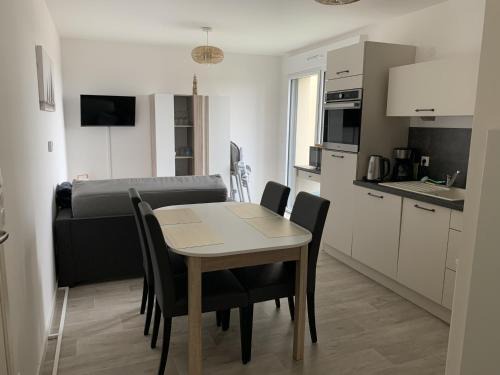 Fort-Mahon-Plage Apartment | Family-Friendly 2-Bedroom Apartment in Fort-Mahon-Plage
