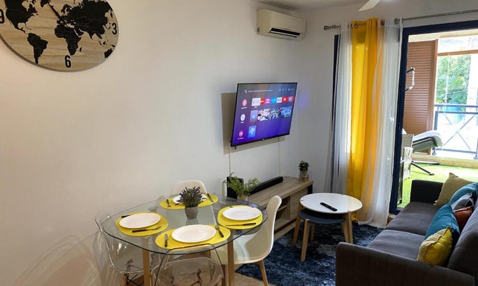Sainte-Clotilde Apartment | Delightful T2 - Moufia Sainte-Clotilde with Sea and Mountain Views