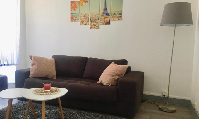 Montlucon Apartment | Cozy T2 Near Old Town - Child-Friendly Comfort Awaits!