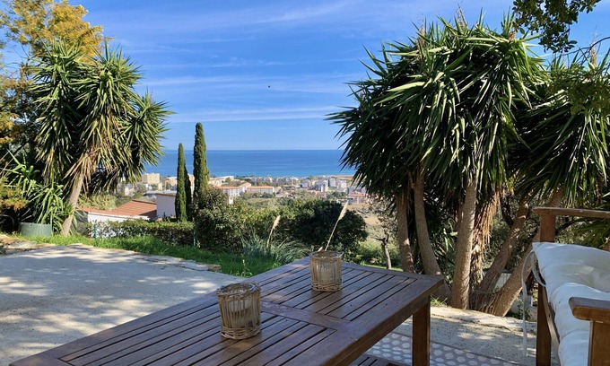 Bastia Apartment | Ocean View T2 with Kitchen and Pet-Friendly Amenities