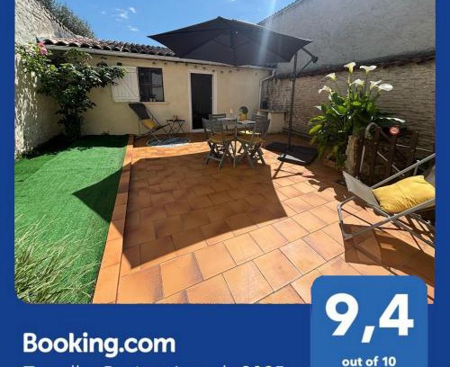 Cognac House | Cozy Home with Private Courtyard & Child-Friendly Amenities