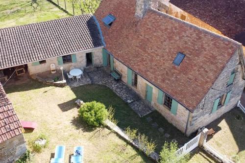 Granges-dAns Villa | Cozy Périgourdine House with Oceanfront Views
