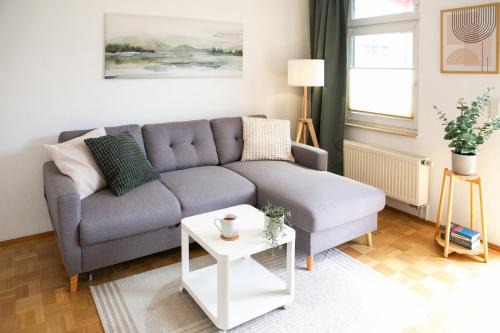 Gohlis-Sud Apartment | Modern 2-Bedroom Apartment with Ocean View in Leipzig