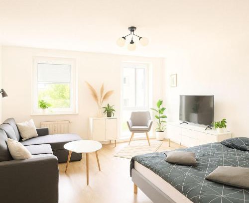 Marienthal Ost Apartment | Stylish Vacation Apartment with Free WiFi & Netflix