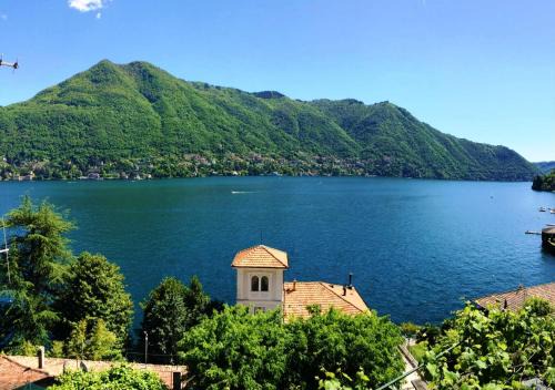 Moltrasio Apartment | Scenic Lake View Retreat - byMyHomeinComo Awaits You