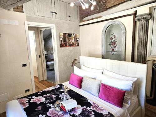 Almenno San Salvatore Apartment | Family-Friendly Getaway at Charme Apartment St Tome