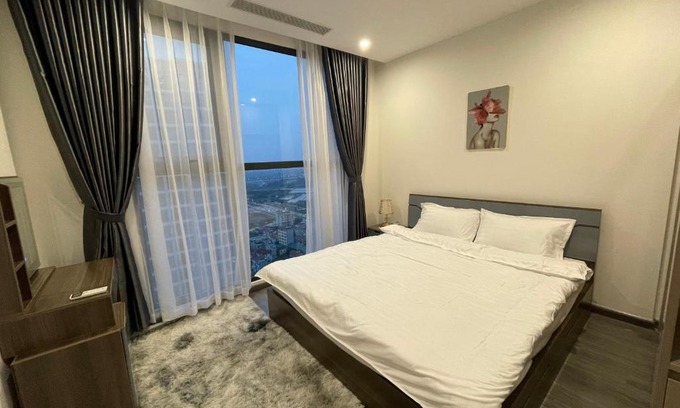 Gia Lam Apartment | Guest Rated 10/10: Charme Home - Cozy 1-Bedroom Retreat