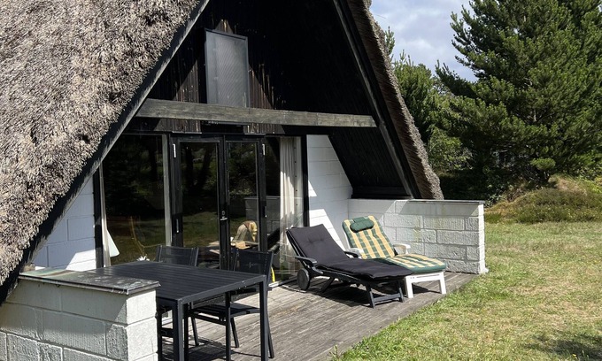 Lodbjerg Hede Cottage | Cozy Summer House with Family-Friendly Amenities