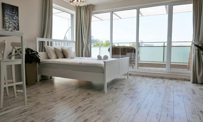 Plovdiv Center Apartment | Inviting Flat with Scenic Hill Views – Guest Rated 9.8