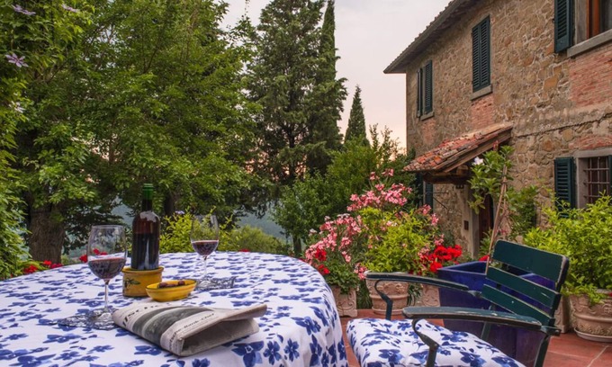 Greve in Chianti Apartment | Beautiful Apartment with Pool & Spa in Chianti Classico