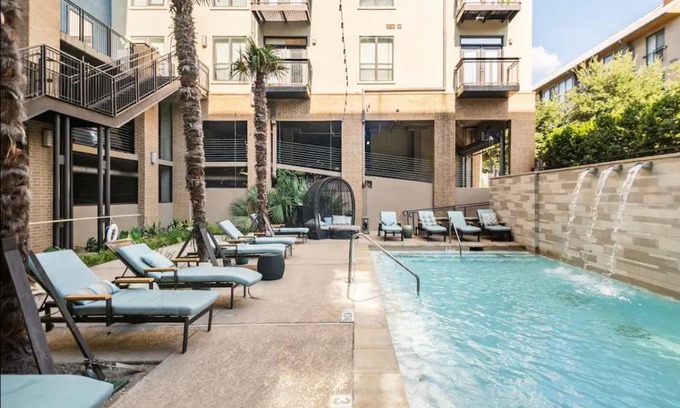 Legacy Park Apartment | Spacious Apartment Steps from The Shops at Legacy