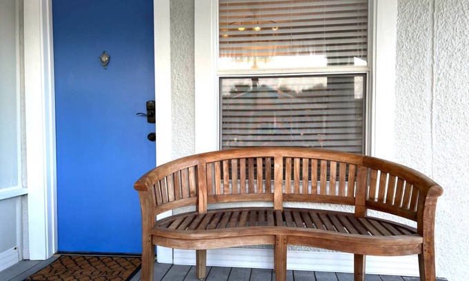 New Smyrna Beach Apartment | Charming 1-bedroom near Flagler avenue and beach in fabulous New Smyrna Beach