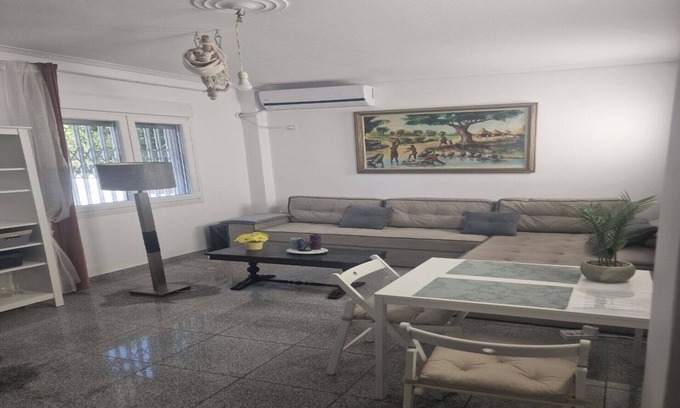 Ilioupoli Apartment | Charming 1-bedroom apart. with fitness, close sea and mountain in Ilioupoli
