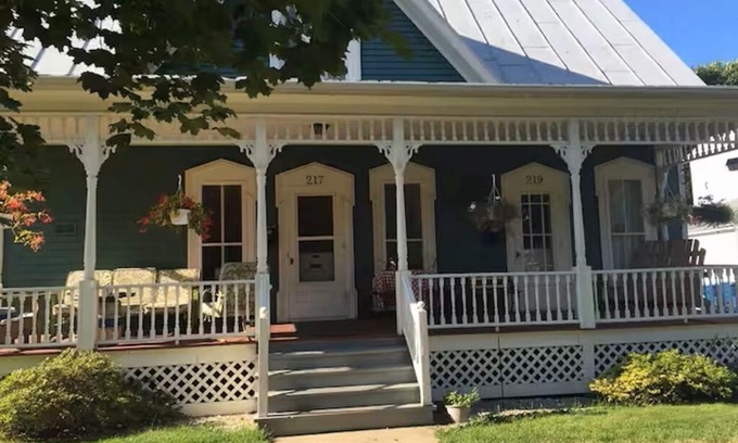 Allegan Apartment | Charming 1-bedroom apartment with WiFi, AC in peaceful Allegan