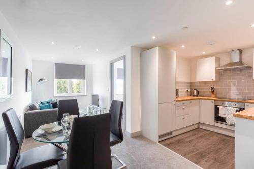 Leeds Apartment | Inviting 1 Bedroom Apartment in Leeds - Family Friendly Stay