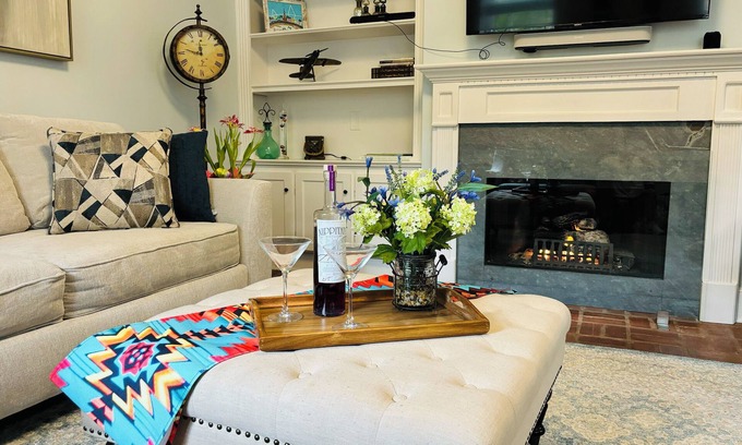 Ansonborough Condo | Historic 1807 Home with Patio & Parking - Guest Rated 10/10