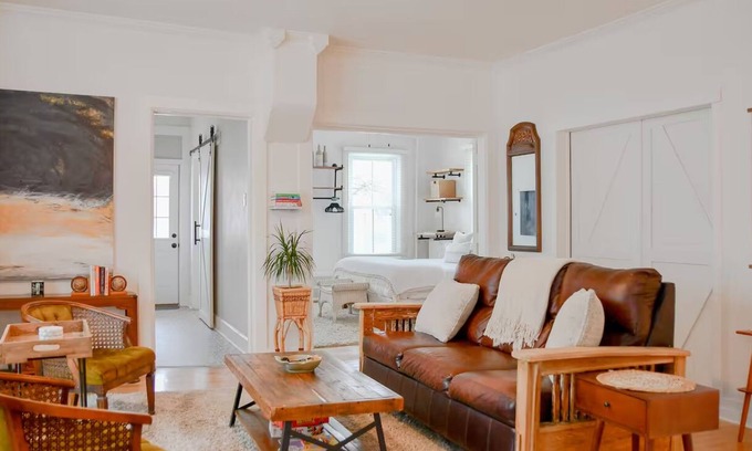 Green Bay House | Charming 1870's Downtown Loft