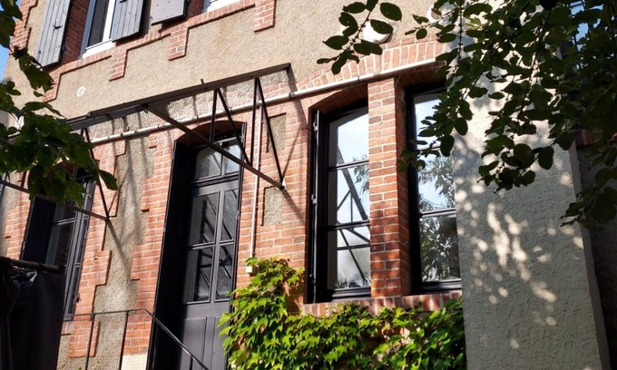 Bonny-sur-Loire Cottage | Discover Gite Bonny-sur-Loire: Ideal for Family Retreats
