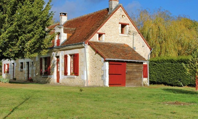 Genille Cottage | Gite Genillé: Perfect 5-Bedroom Retreat for Families