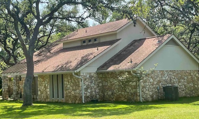Round Rock Other | Serene Country Home at Deer Trails - Perfect Family Retreat!