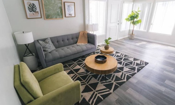 South Wrigley Apartment | Cozy 2-Bedroom Unit with Spa and Hot Tub - Guests Rate 9.6