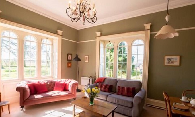 Carlisle House | Charming 2-Bed House near Westlinton, Carlisle
