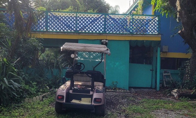Anclote River Acres House | Relaxing 2-Bedroom House with Pool and Wildlife Haven