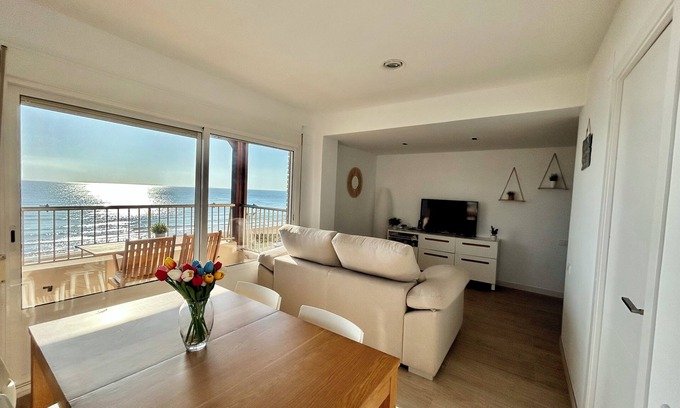 Sueca Apartment | Charming 2-bedroom apartment with AC, WiFi in lovely Mar y Naranjo