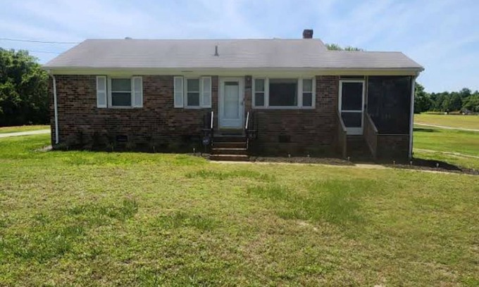 Mechanicsville House | Charming 2-bedroom house with WiFi, AC in welcoming Mechanicsville