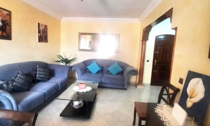 Camp El Ghoul Apartment | Charming 2-bedroom apartment with AC, WiFi in delightful Marrakech