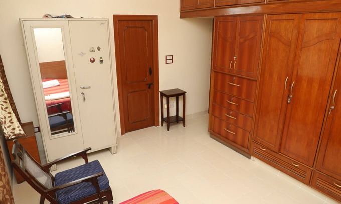 Bengaluru Bed & Breakfast | Charming 2-bedroom bed & breakfast with AC, WiFi in Bengaluru