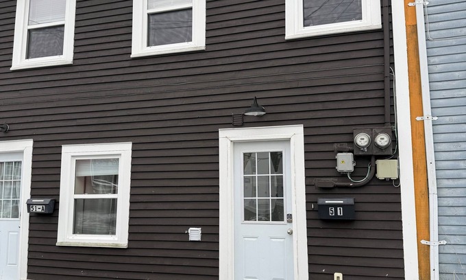 Downtown St. John's Apartment | Charming 2-bedroom downtown apartment