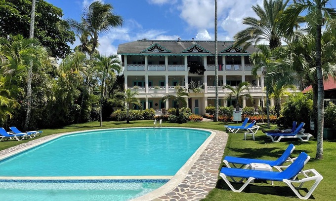 La Iglesia Condo | Charming 2-bedroom ocean front condo in wonderful Las Terrenas