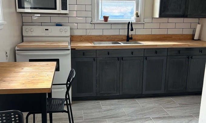 South Bend House | Charming 2-bedroom house in peaceful South Bend with AC