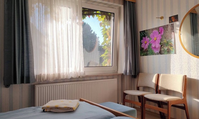 Jesteburg Bed & Breakfast | Charming 2-bedroom house with WiFi, fitness room in serene Jesteburg