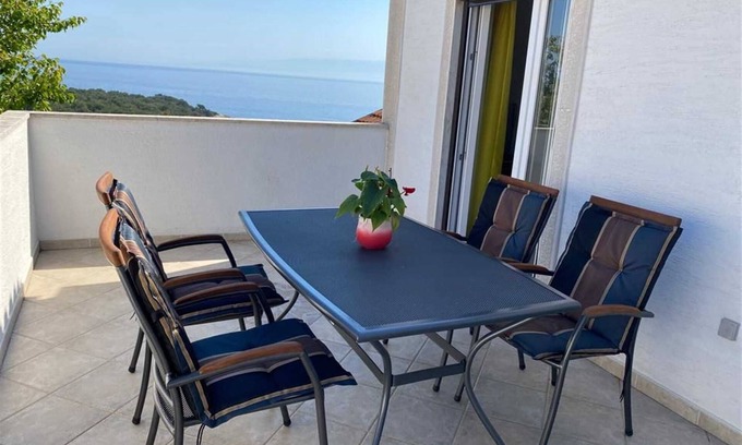 Cove Murtar Apartment | Pet-Friendly Apartment Borka: Your Ideal Getaway