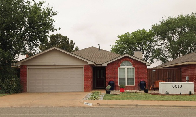 Lubbock House | Charming 2-bedroom on the 18th Hole