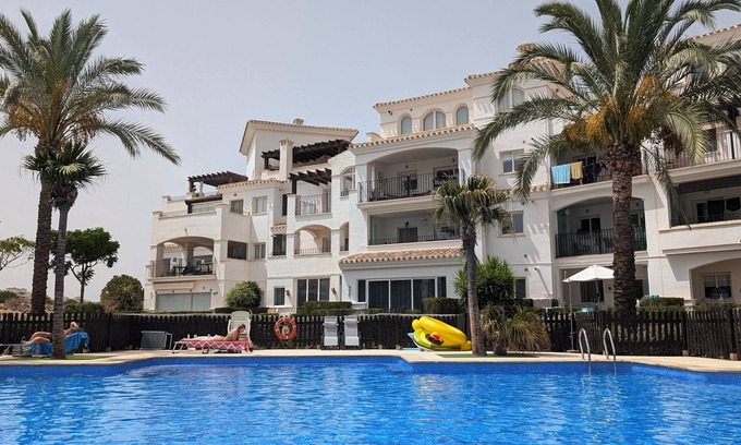 Jeronimo y Avileses y Balsicas de Arriba Resort | Charming 2-bedroom resort with AC, WiFi in nice Sucina