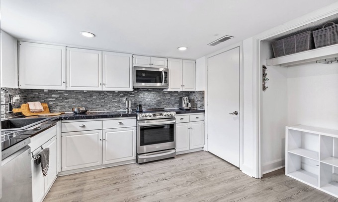 Park Central House | Charming 2-bedroom townhome, private pool and two car garage in Dallas