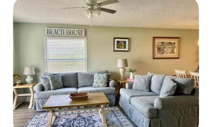 Butler Beach Condo | Charming 2 Bedroom, 2 Bath Beachside Condo Sleeps 7