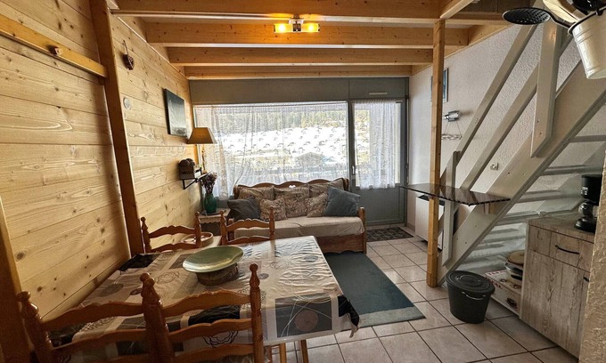 Villard-de-Lans Apartment | Cozy Apartment Villard-de-Lans: Perfect for 4 Guests